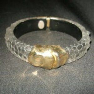 ❤️ALEXIS BITTAR Gray Croc Gator Textured Lucite Hinge Bangle Clamper Bracelet